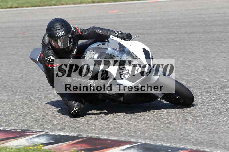 /44 09.08.2025 Plüss Moto Sport ADR/Freies Fahren/504